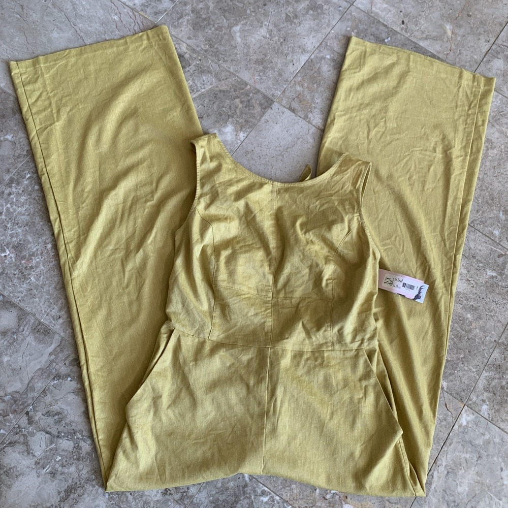 NY&CO Eva Mendes Collection Mustard Sleeveless back cutout Women's Jumpsuit M